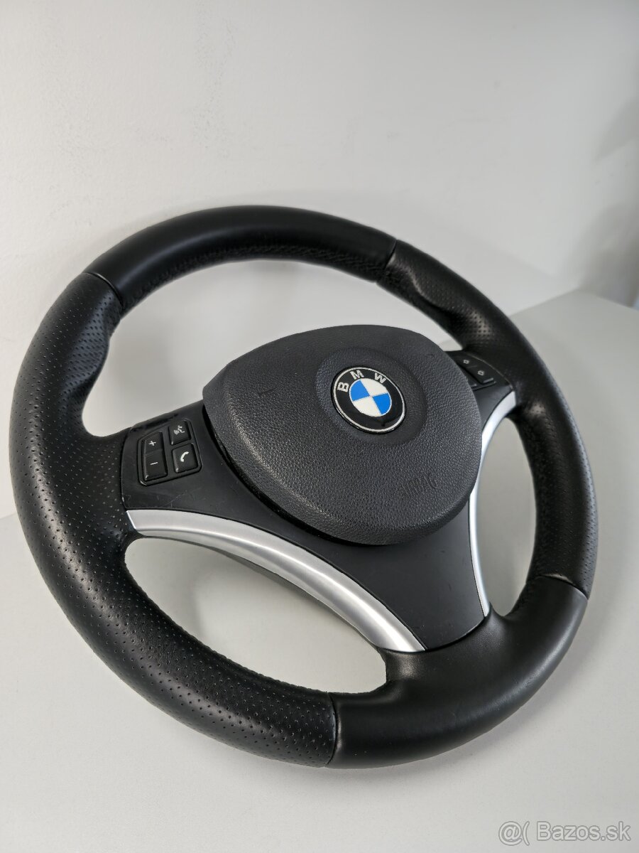 Športový kožený volant bmw e90 e91 e93 e87 - 4
