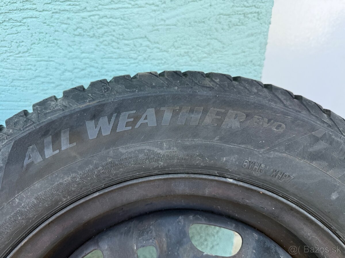 Plechové disky + celoročné pneu - 4