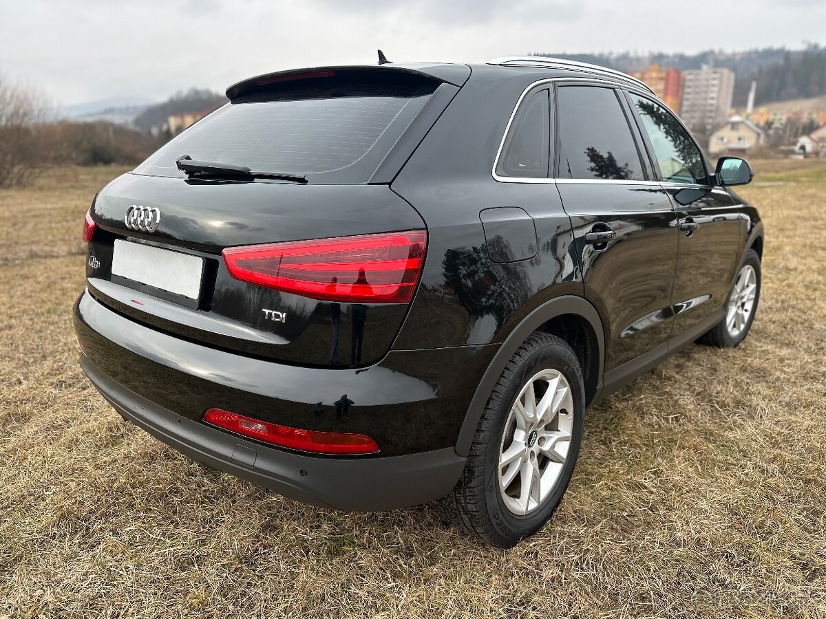 Audi Q3 2.0 TDI Prestige - 4