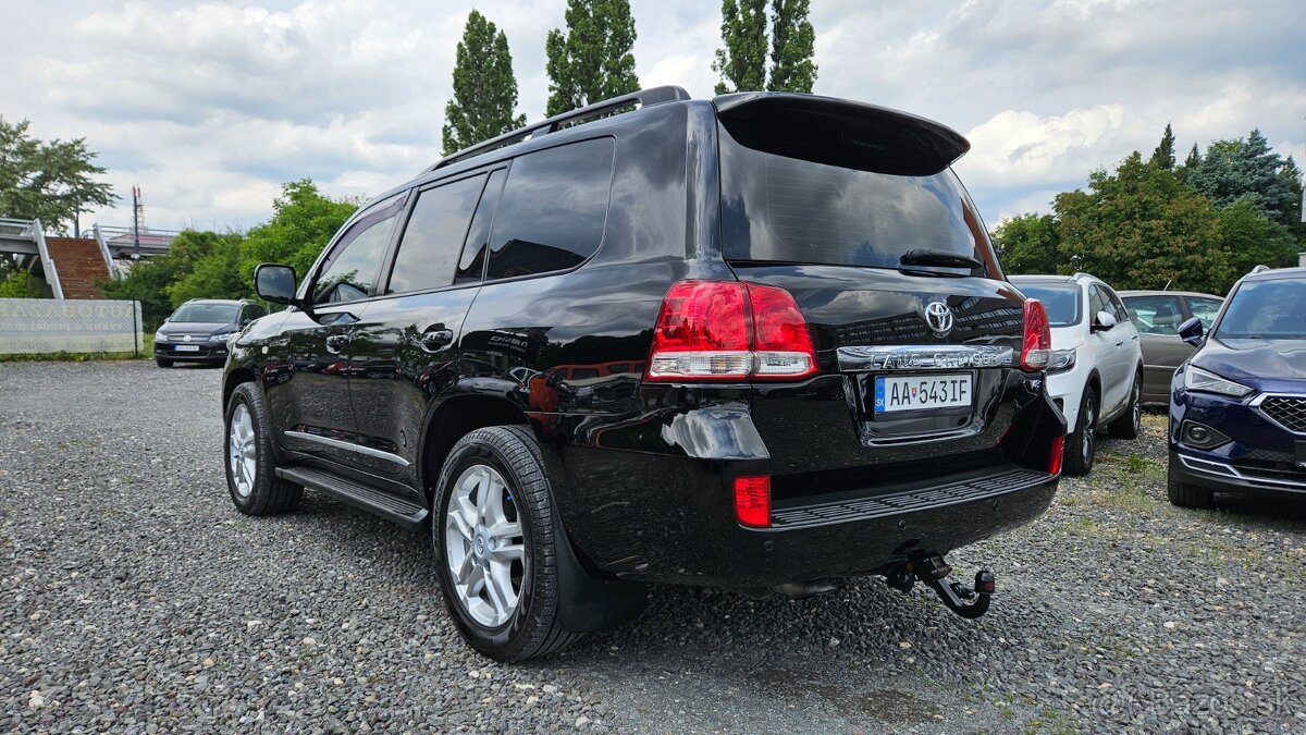 Toyota Land Cruiser V8 4,5D-4D 4WD