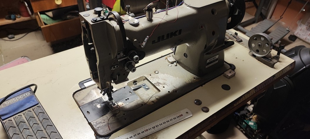 Šijací stroj JUKI 3xpodávanie - 4