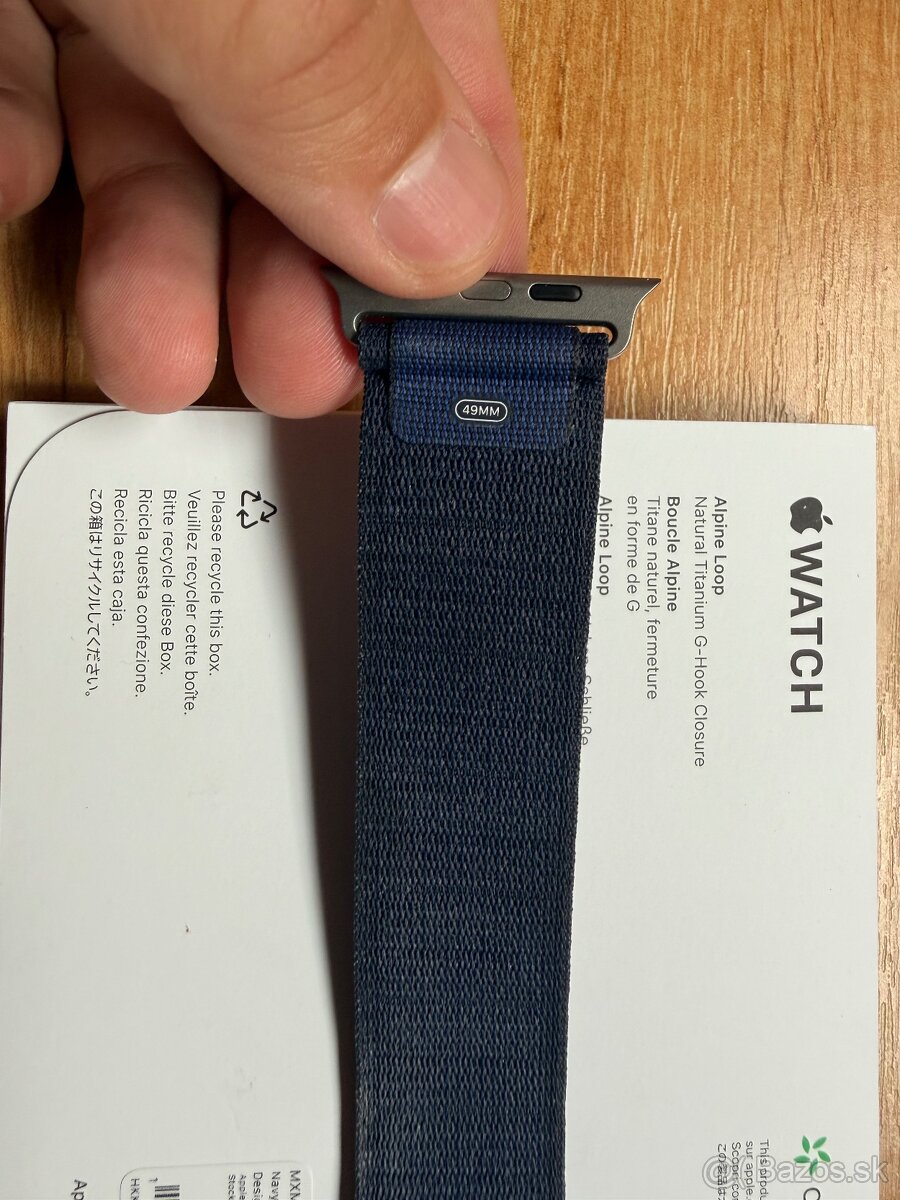 Apple Watch 49mm Navy Alpine Loop - Medium, Natural Titanium - 4