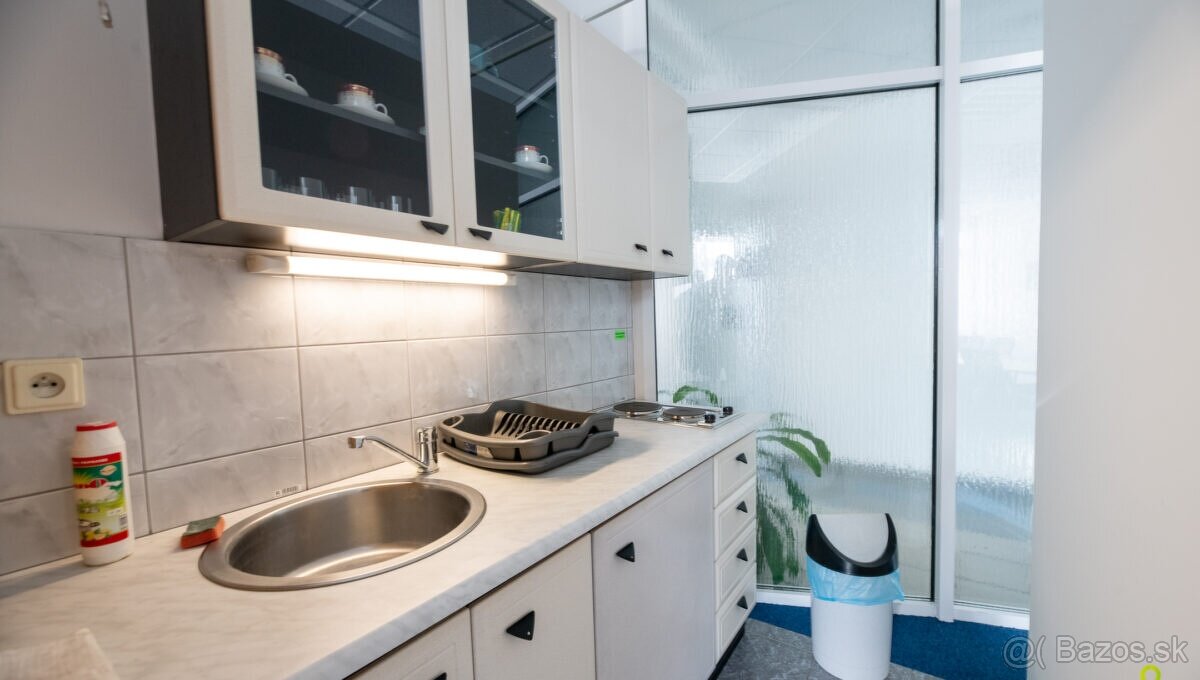 Štýlové kancelárske priestory ul. Vinohradnícka Prievidza - 4