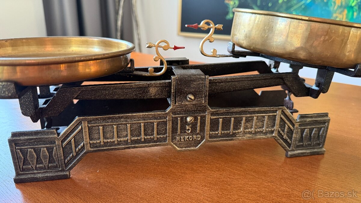 Historická rovnovážna váha REKORD 5 kg – liatina + mosadz - 4