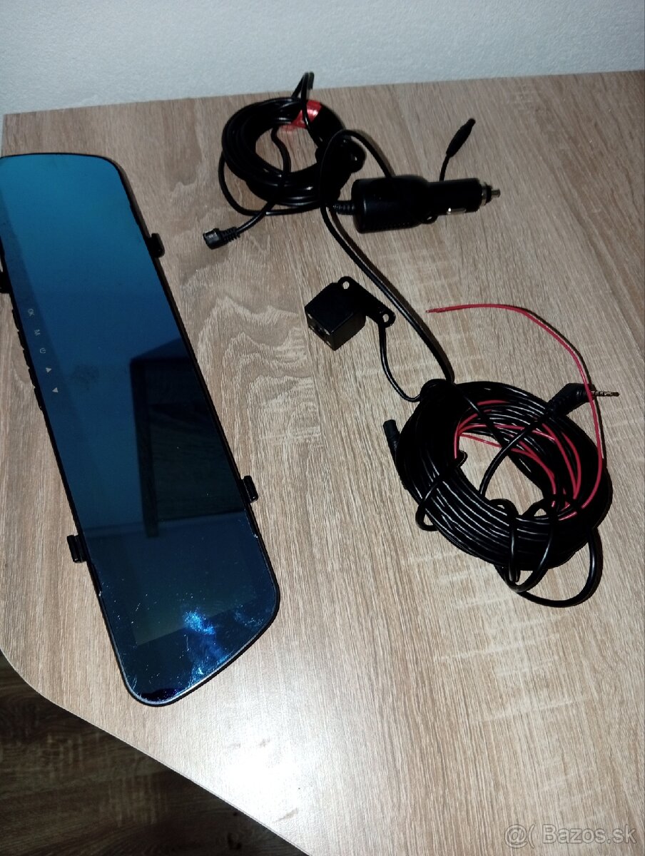 Cúvacia kamera v spätnom zrkadle - 4