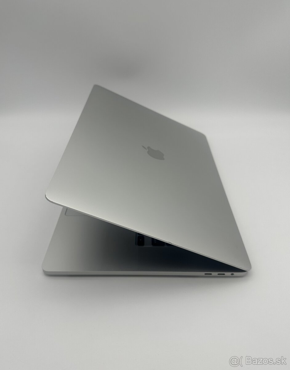 MacBook Pro 16" 2019 CTO 16/500GB Silver + ZÁRUKA - 4