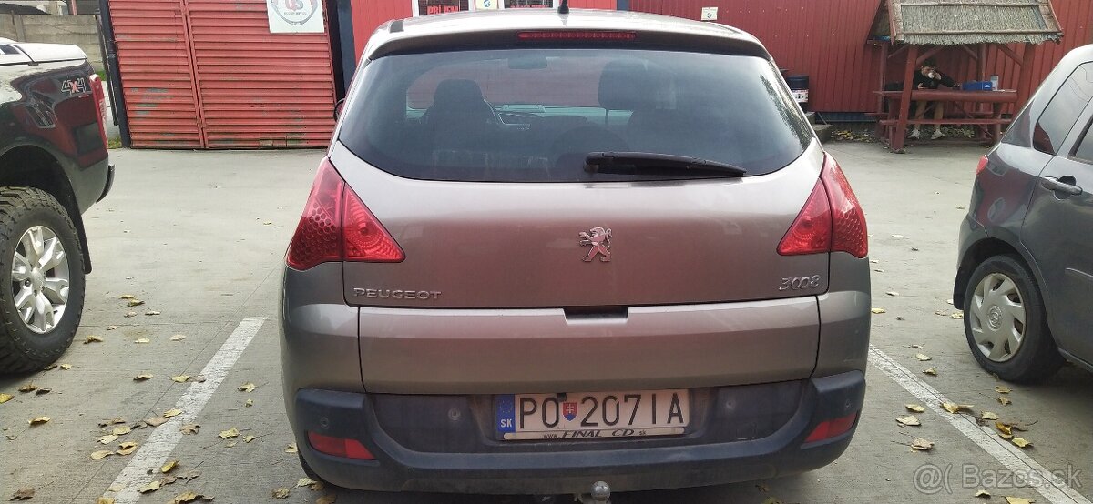 Predám peugeot 3008 2.0 HDI - 4