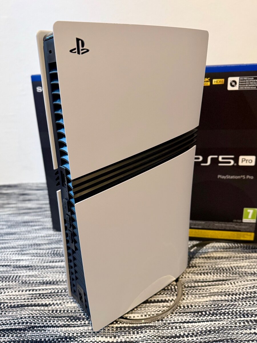 PlayStation 5 Pro v záruke +Vertical Stand + Prachový filter - 4
