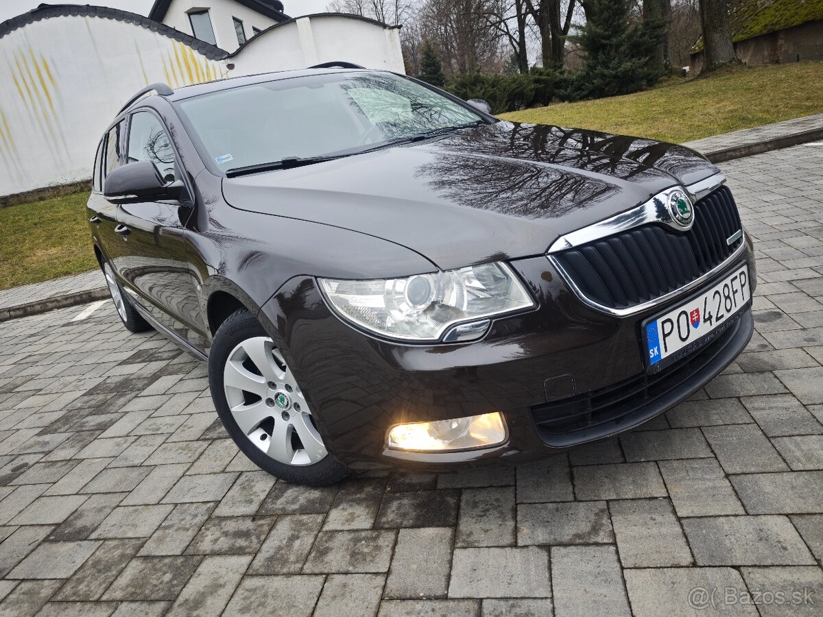 Škoda Superb 2 Combi 1.6 TDI Elegance - 4