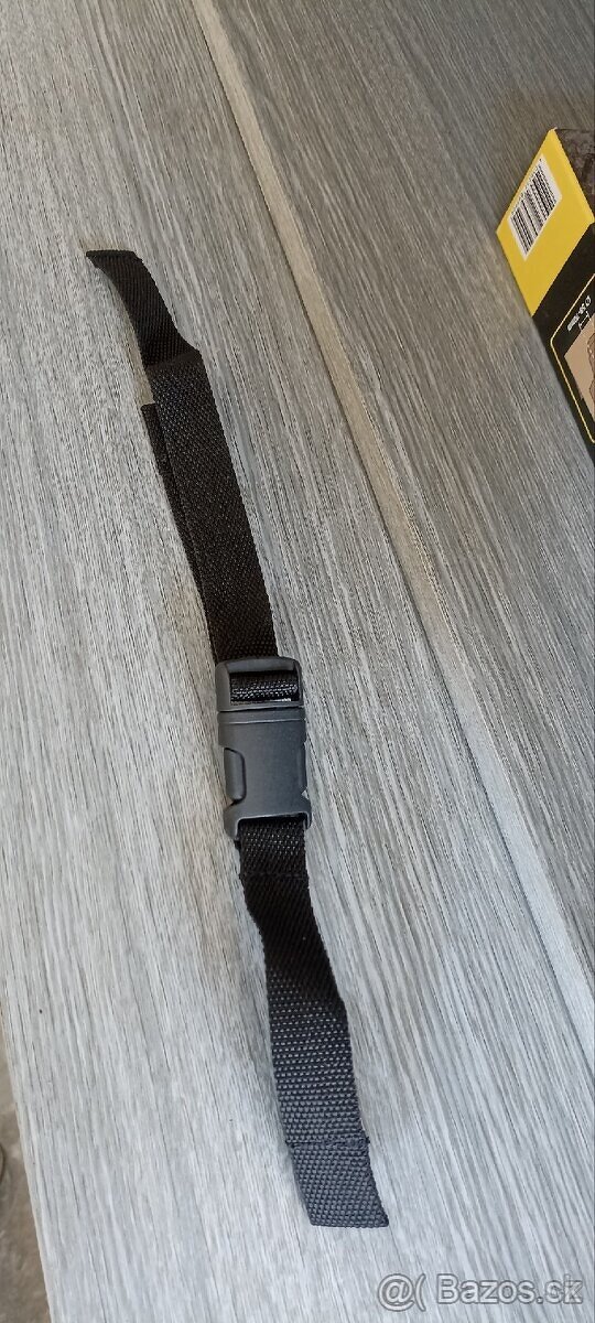 Galantéria - remienky s plastovými sponami - 4