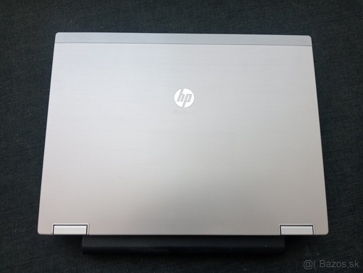 HP elitebook 2540p ,Intel® Core™ i7 ,4gb ram ,Windows XP - 4