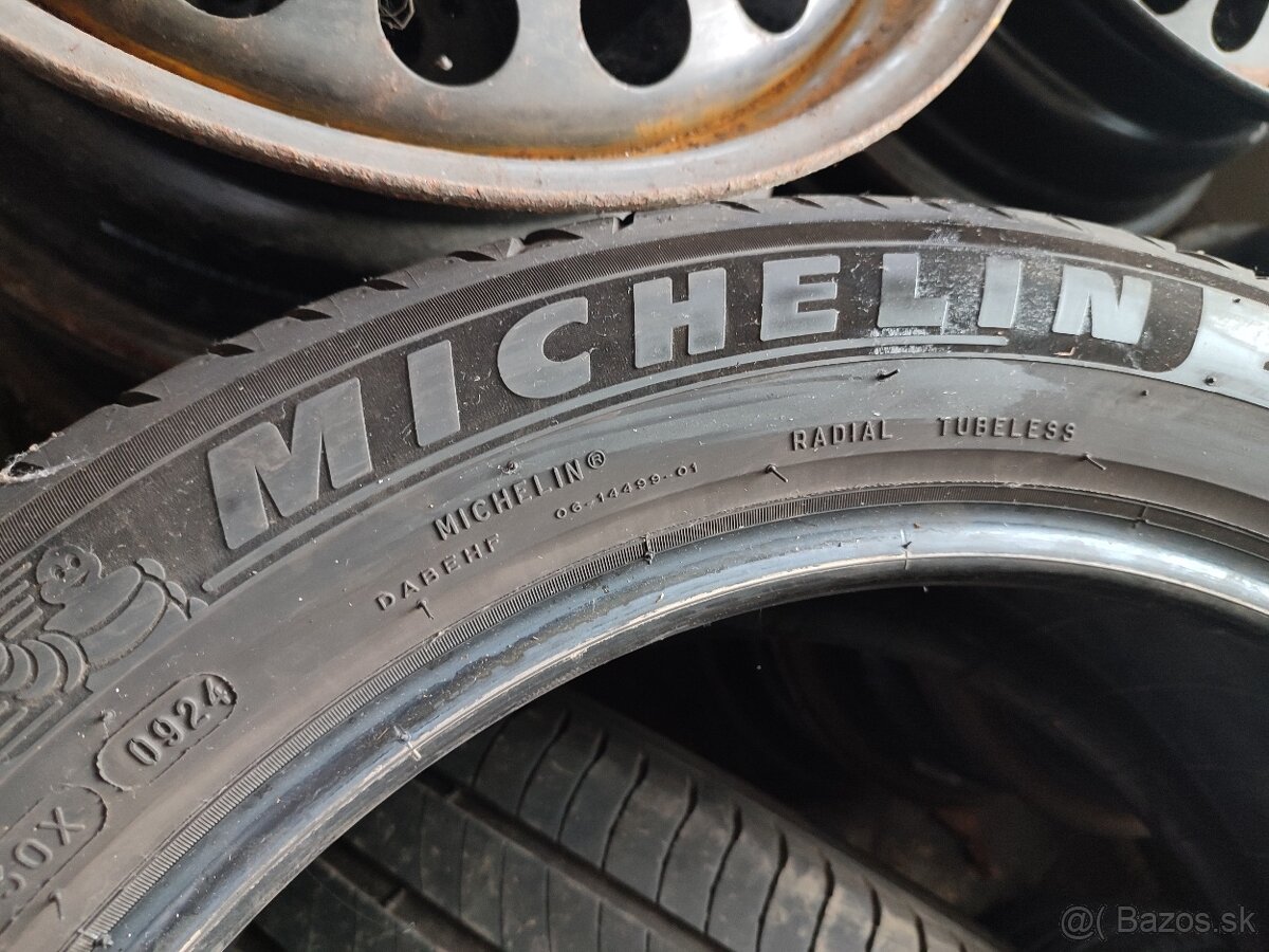 235/50 r19 Michelin - 4