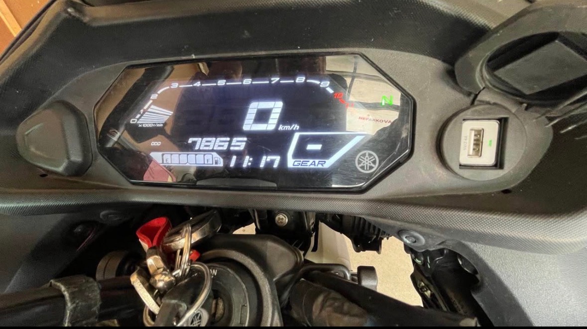 YAMAHA TRACER - 4