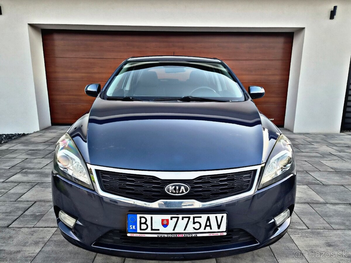 Kia Ceed 1.4 Benzín (2011) - 94 tis. km - 4