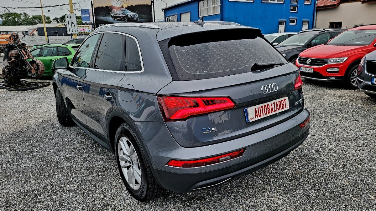 Audi Q5 50 2.0 TFSIe Plug -in Hybrid quattro S tronic - 4