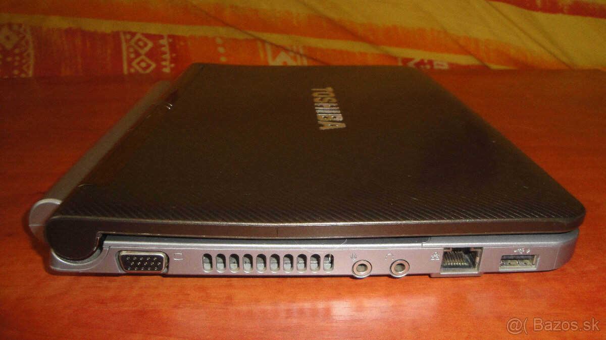 Predám mini notebook Toshiba v Bratislave a okolí - 4