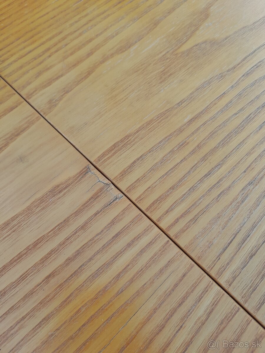 Predám rozkladací stôl. - 4