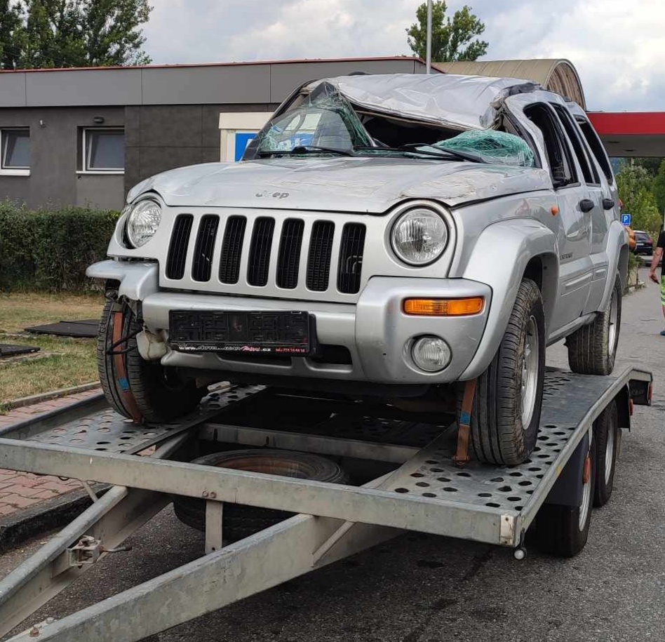Diely jeep Cherokee kj Liberty 2.5crd 2.8crd - 4