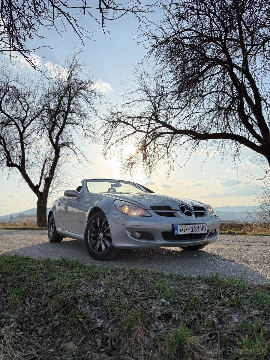 Mercedes- Benz SLK - 4