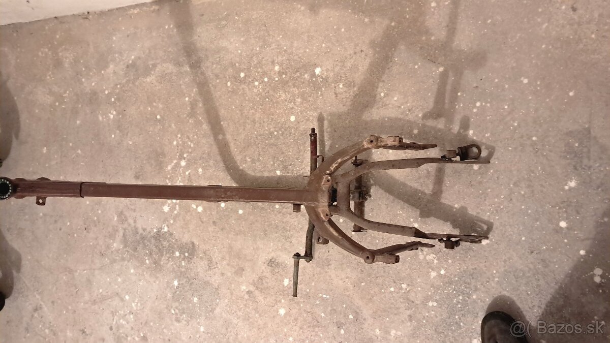 Rám jawa 250 panelka - 4