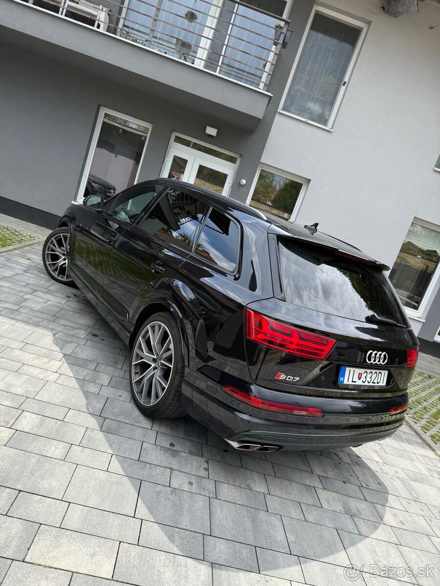 Audi SQ7