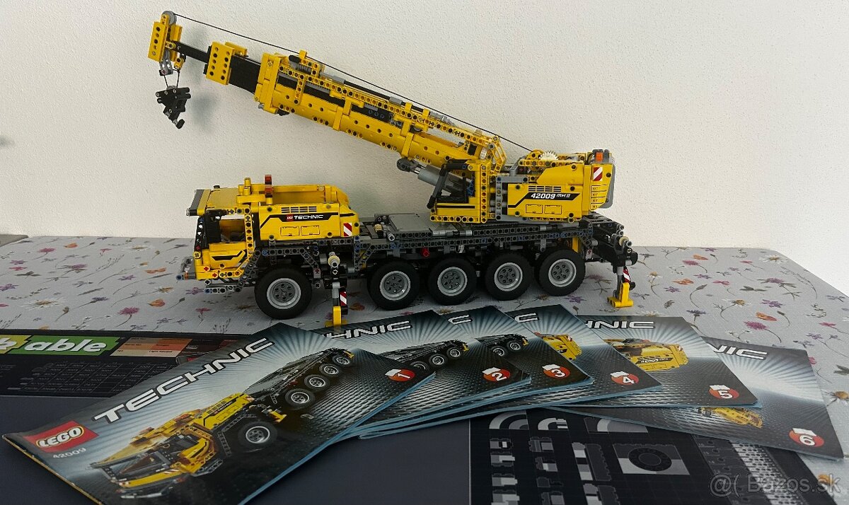 LEGO Technic 42009 Mobile Crane MK II - 4