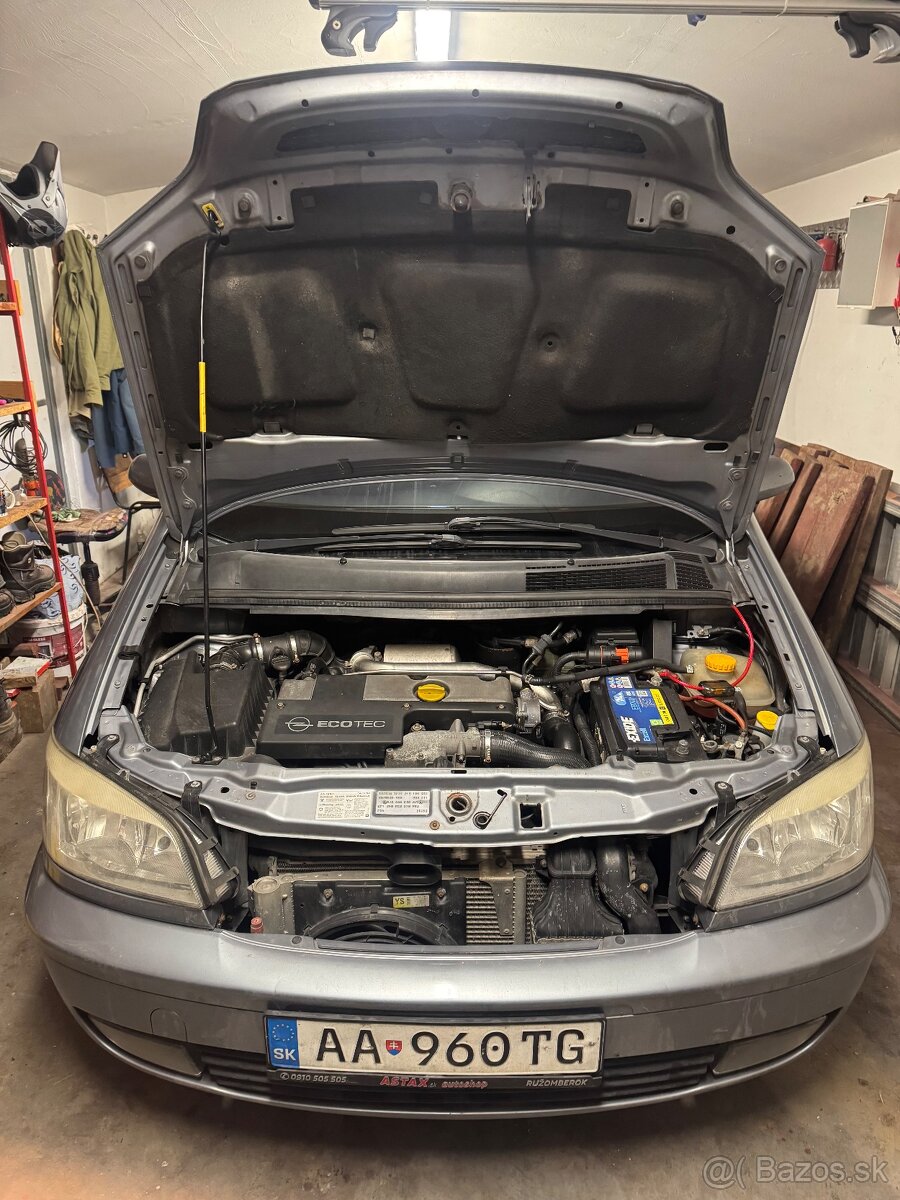 Opel Zafira 2004 - 4