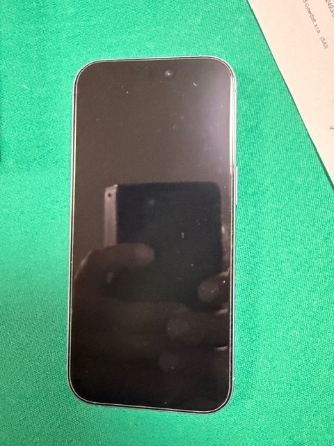 Predam Iphone 17 256Gb - 4