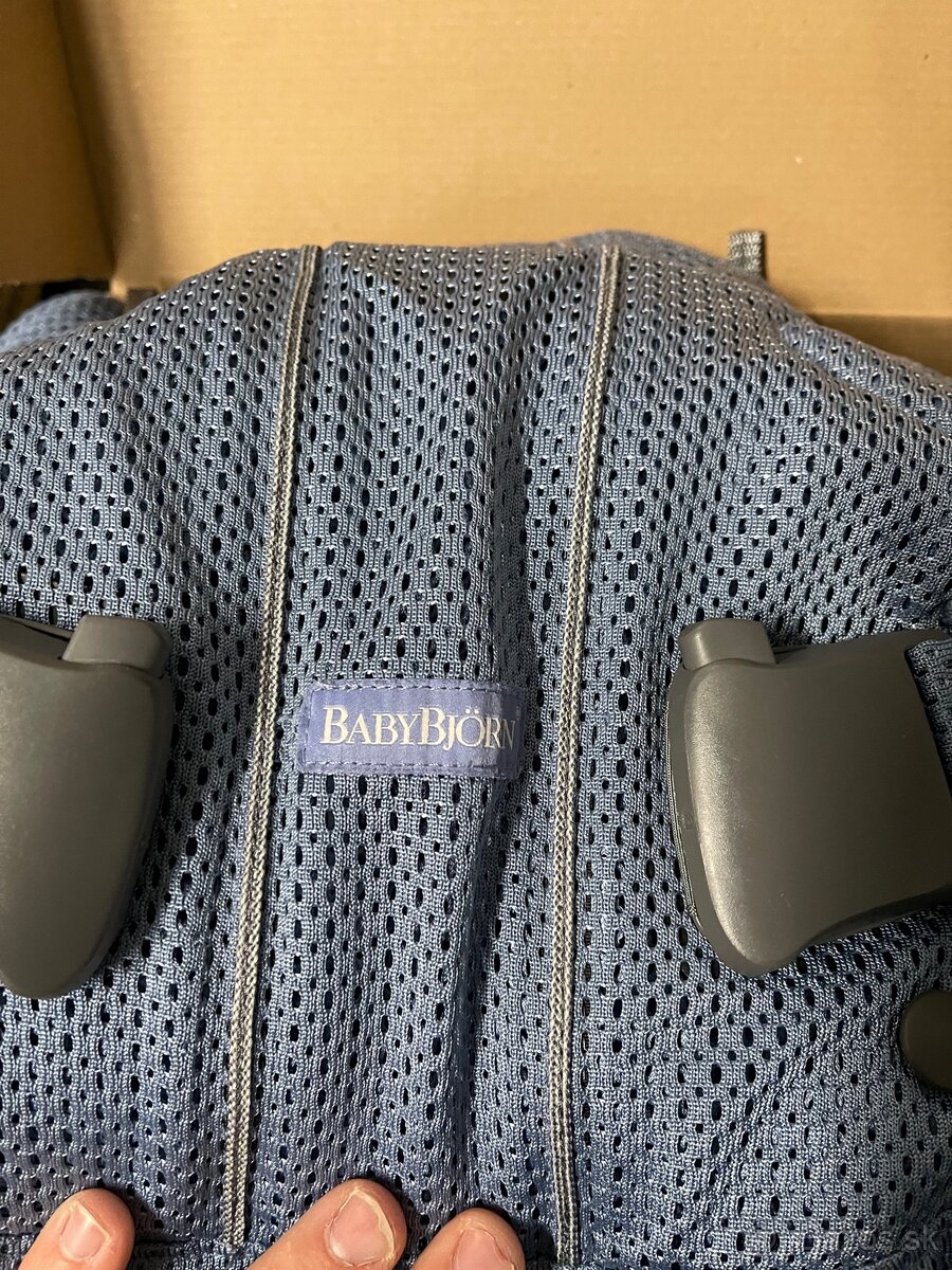 BabyBjörn nosič - 4