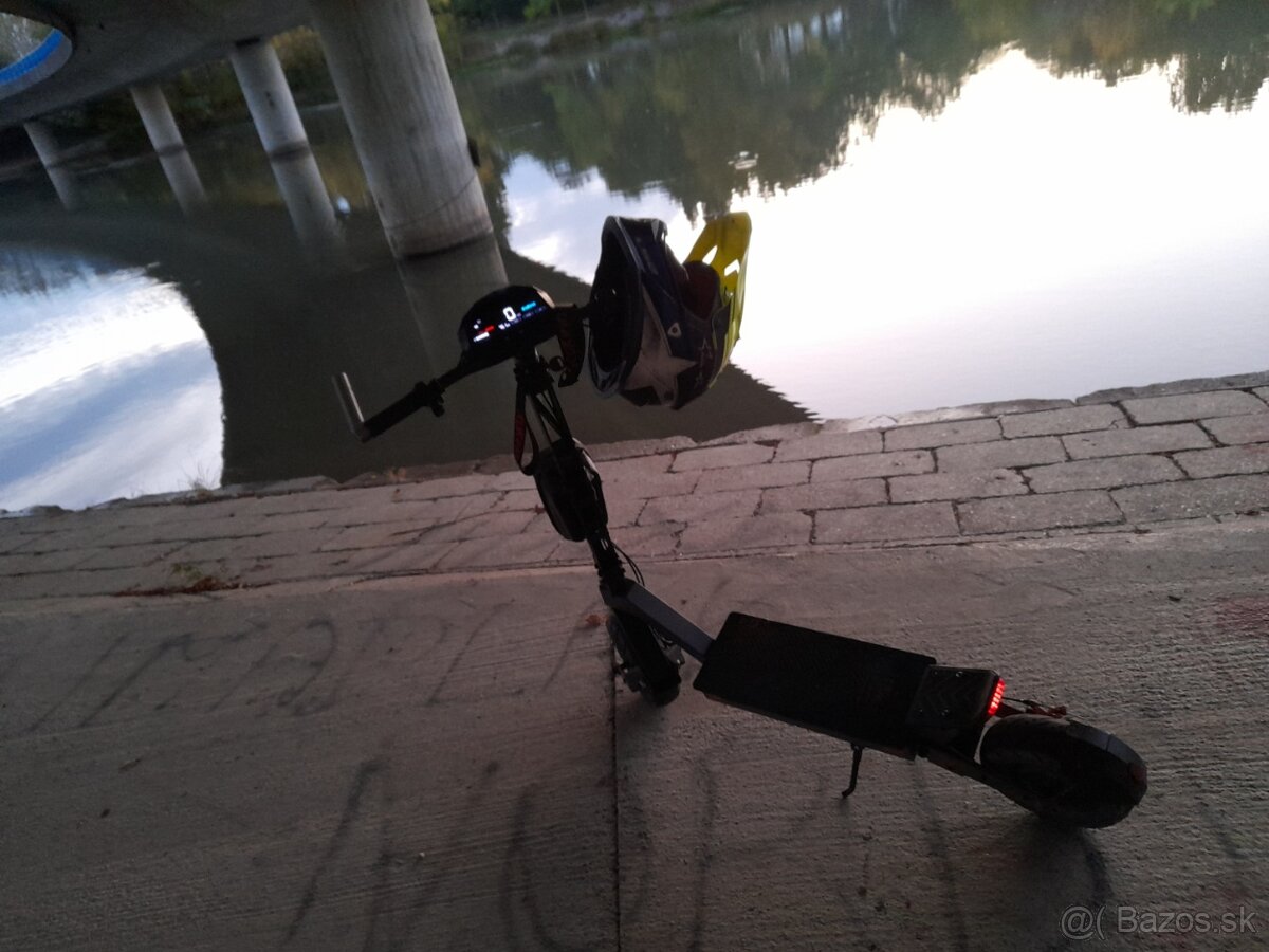 Predám Kugoo kukirin G4 - 4