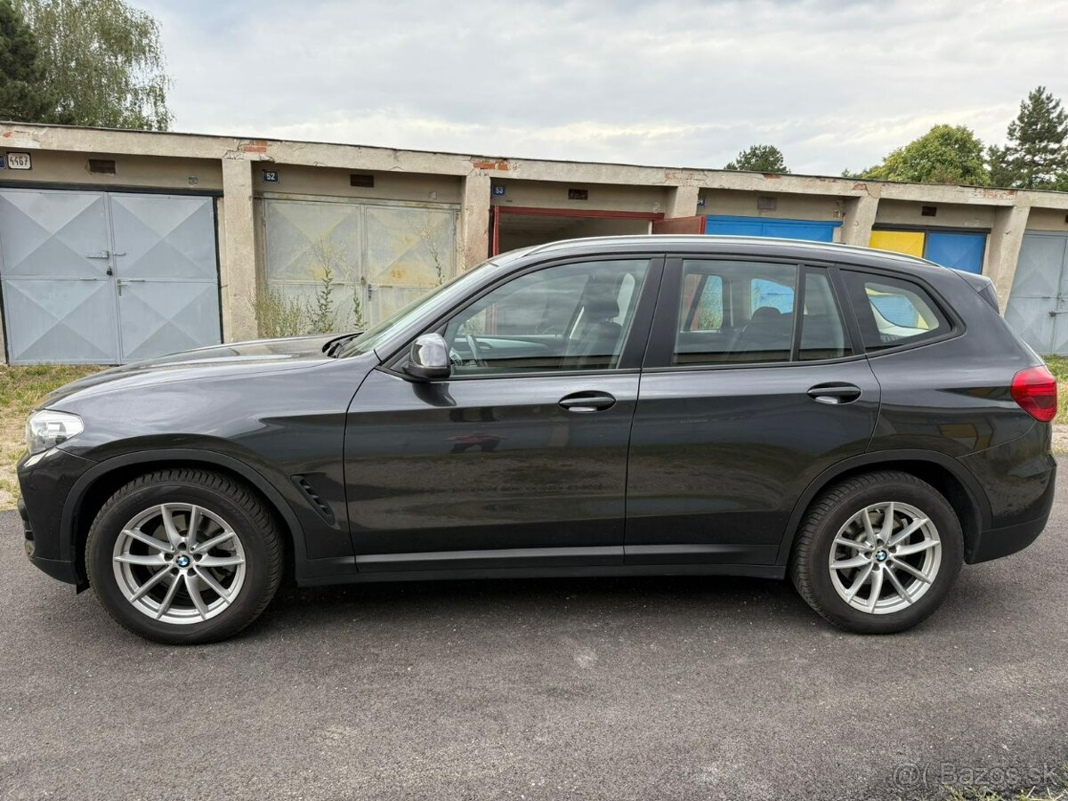 BMW X3 xDrive20d Advantage A/T - 4