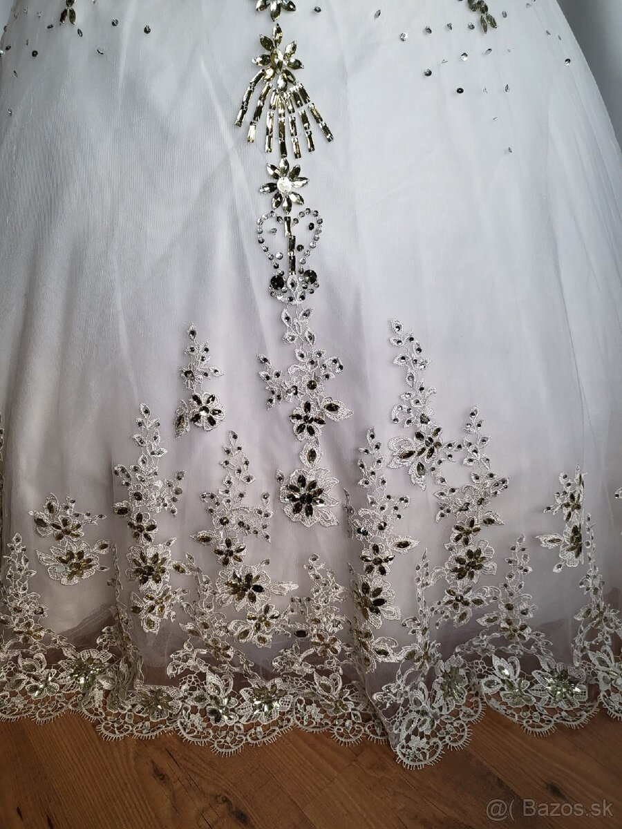 Svadobné šaty s vlečkou SZ2 bohato zdobené, pás do 87 cm - 4
