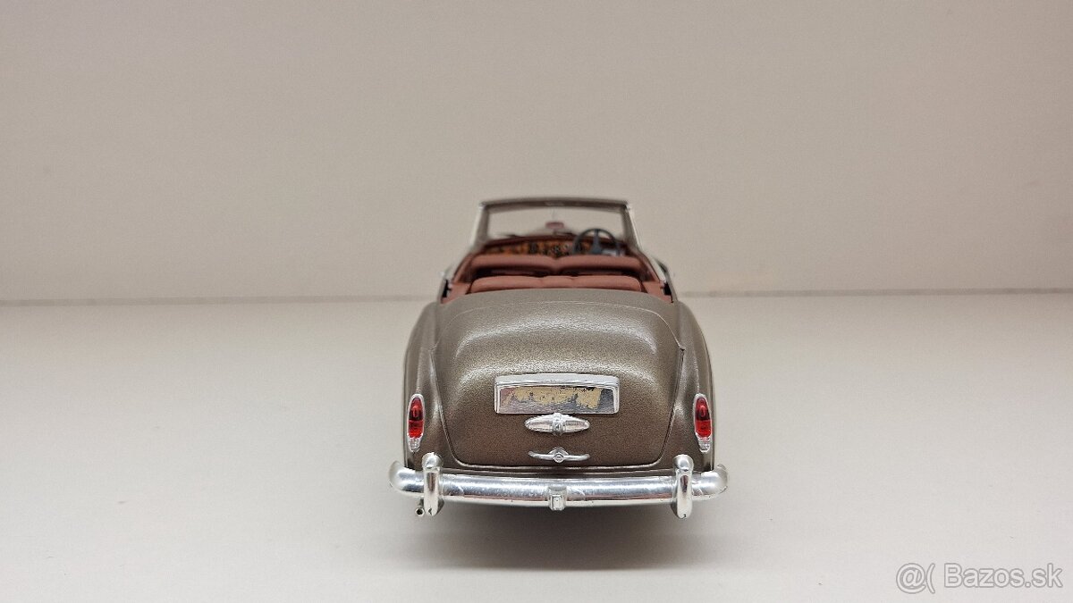 1:18 - 1:20 BENTLEY S2 - 4
