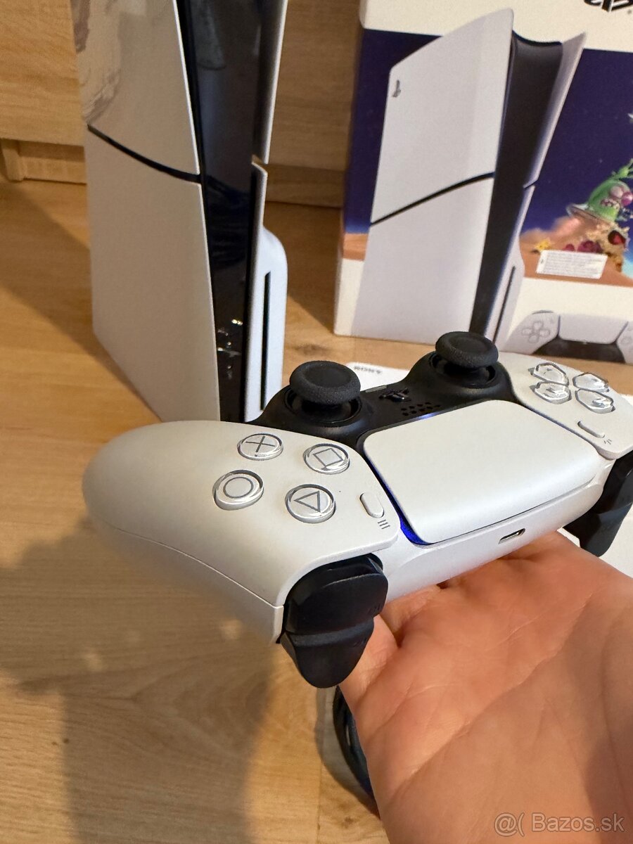 Sony PlayStation 5 Slim 1TB + PS5 Astro Bot a ďalšie PS5 hry - 4