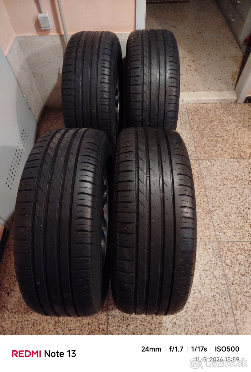 Toyota Hilux disky+ pneu 6x 139.7 - 4