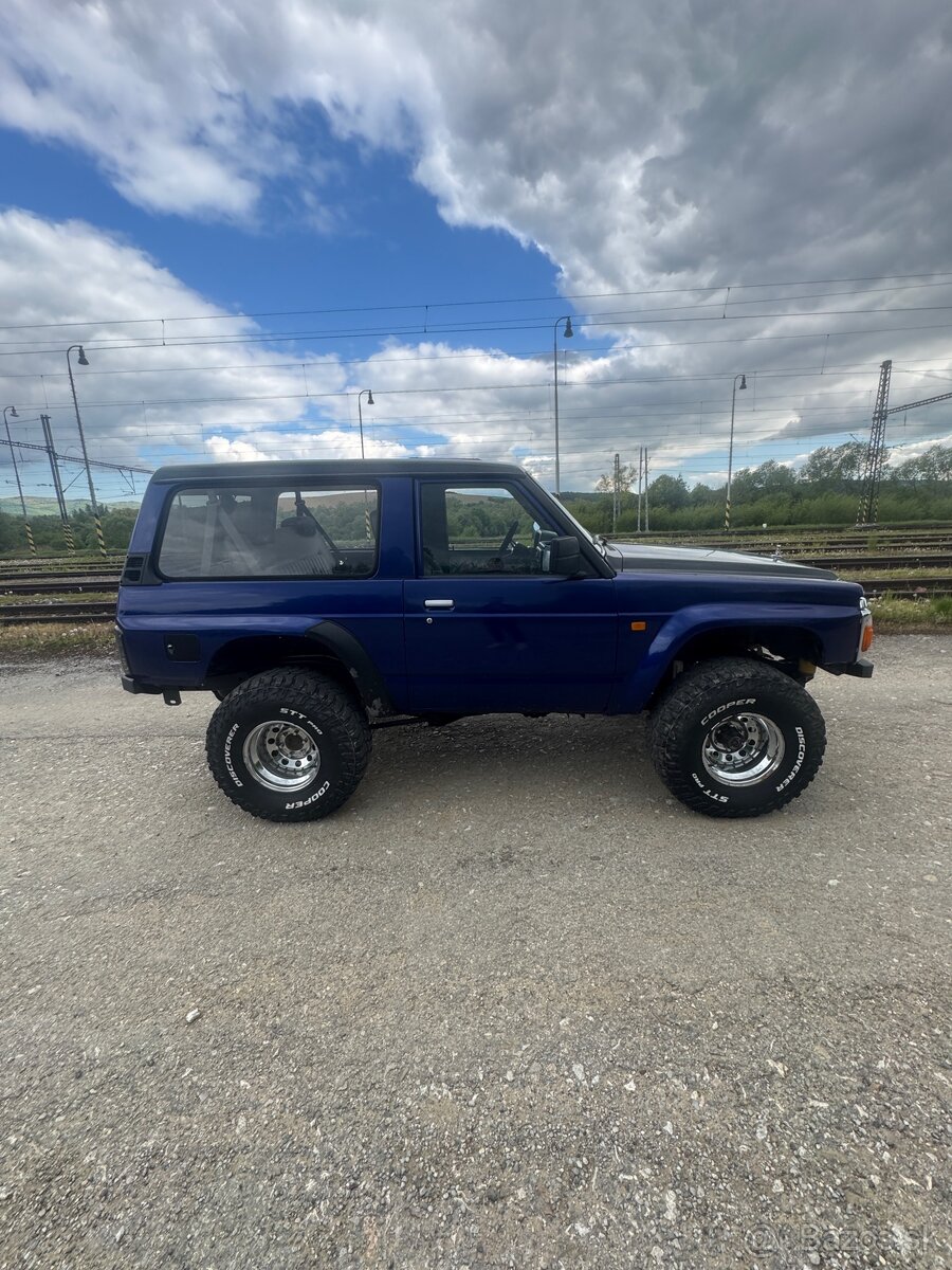 Nissan Patrol Y60