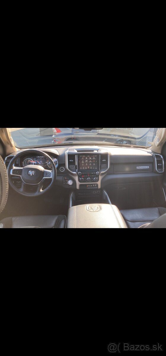 Dodge Ram 1500 5.7 hemi