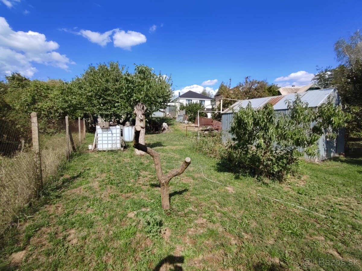 Exkluzívne ponúkame na predaj rodinný dom Levice, F.HEčku - 4