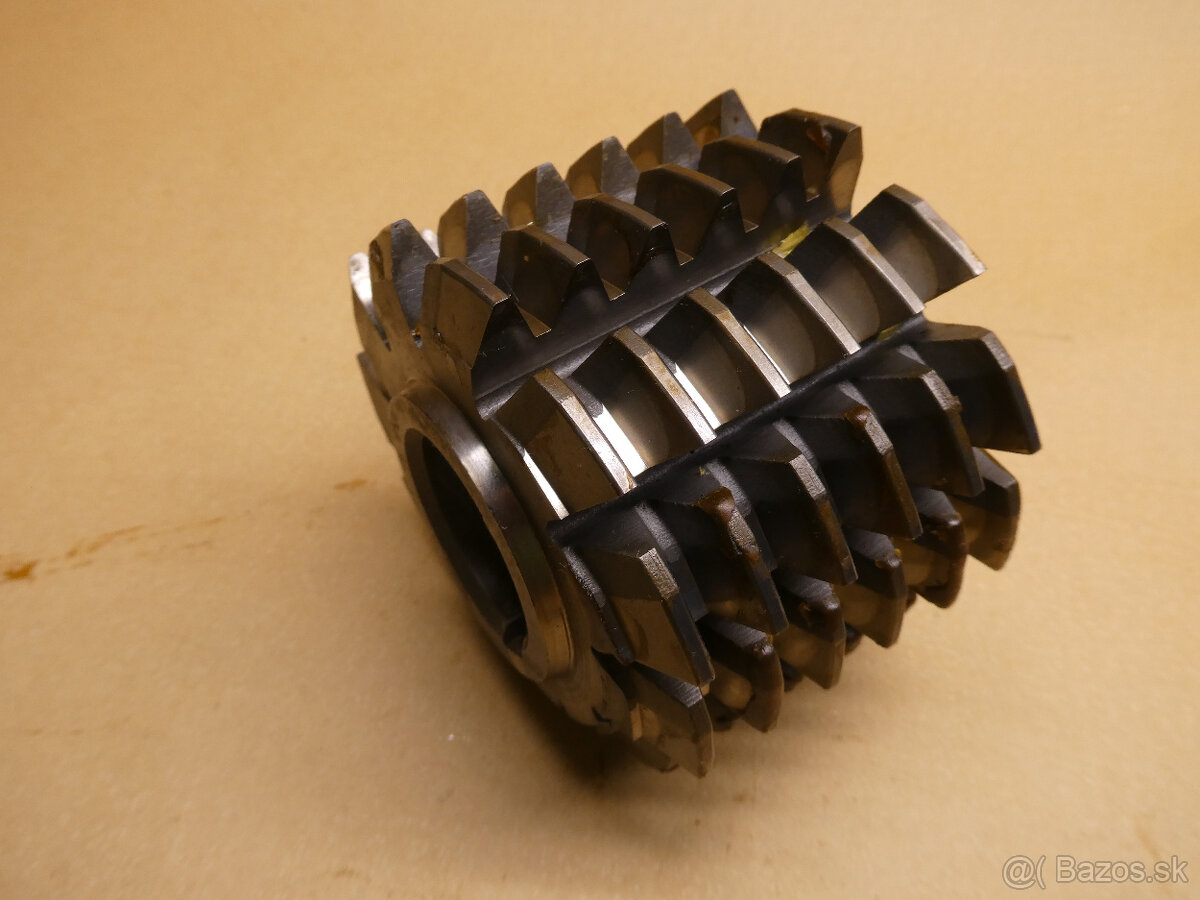 Predám odvaľovacie frézy na evolventné ozubenie - 4