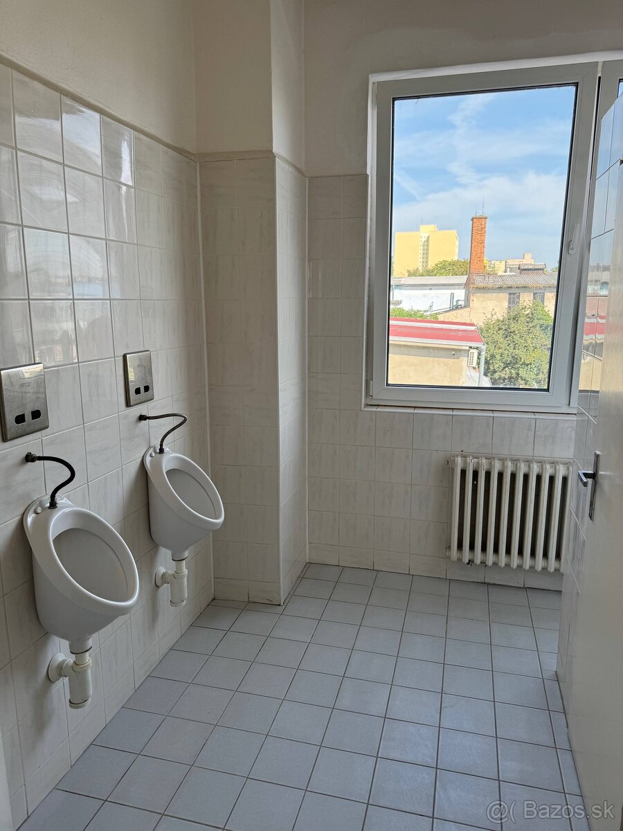 RealityKolesár prenajíma kancel 36m2 Rumunská KE JUH. - 4