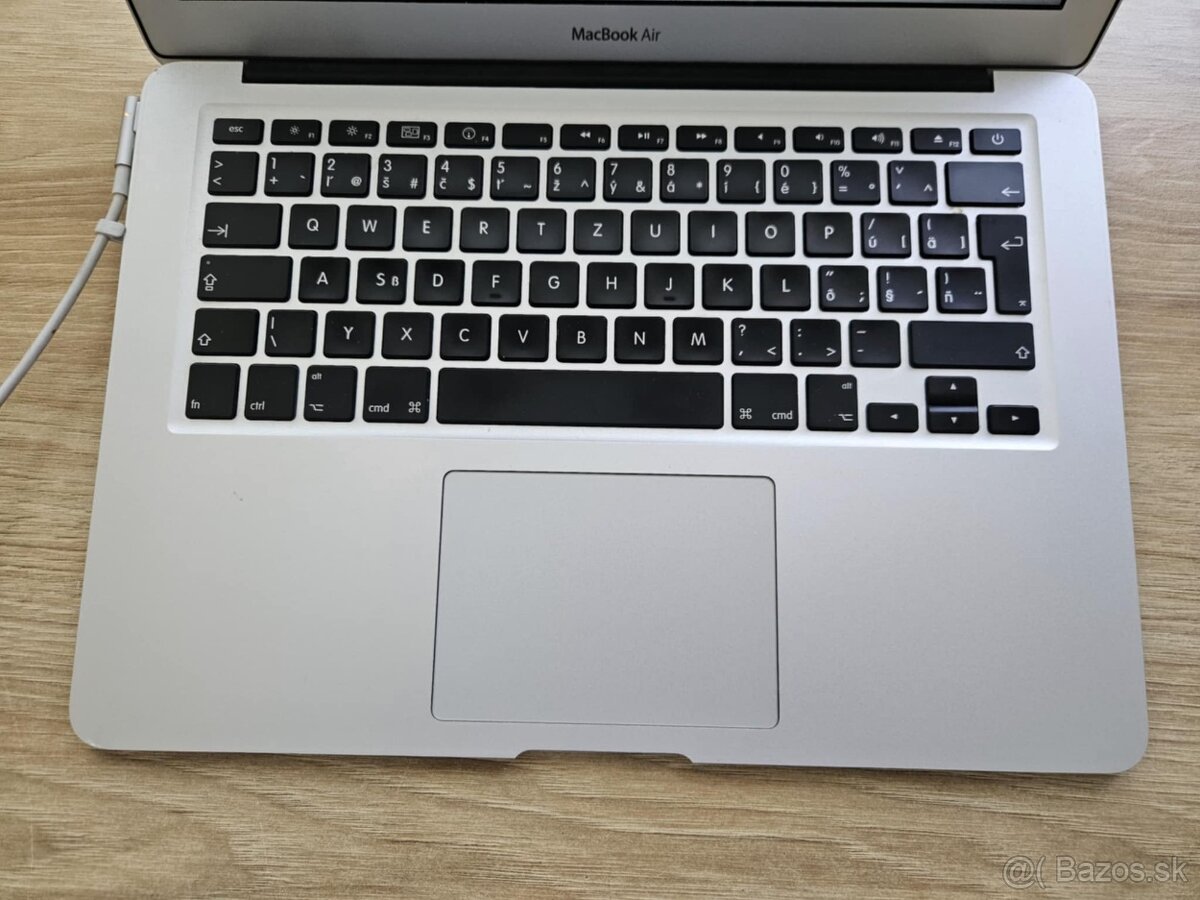 MacBook Air 13 (13-inch, Late 2010) - 4