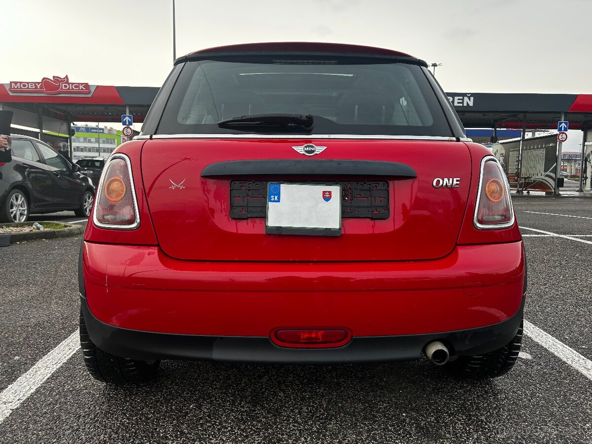 Mini Cooper One 1.4 (2009) - 4