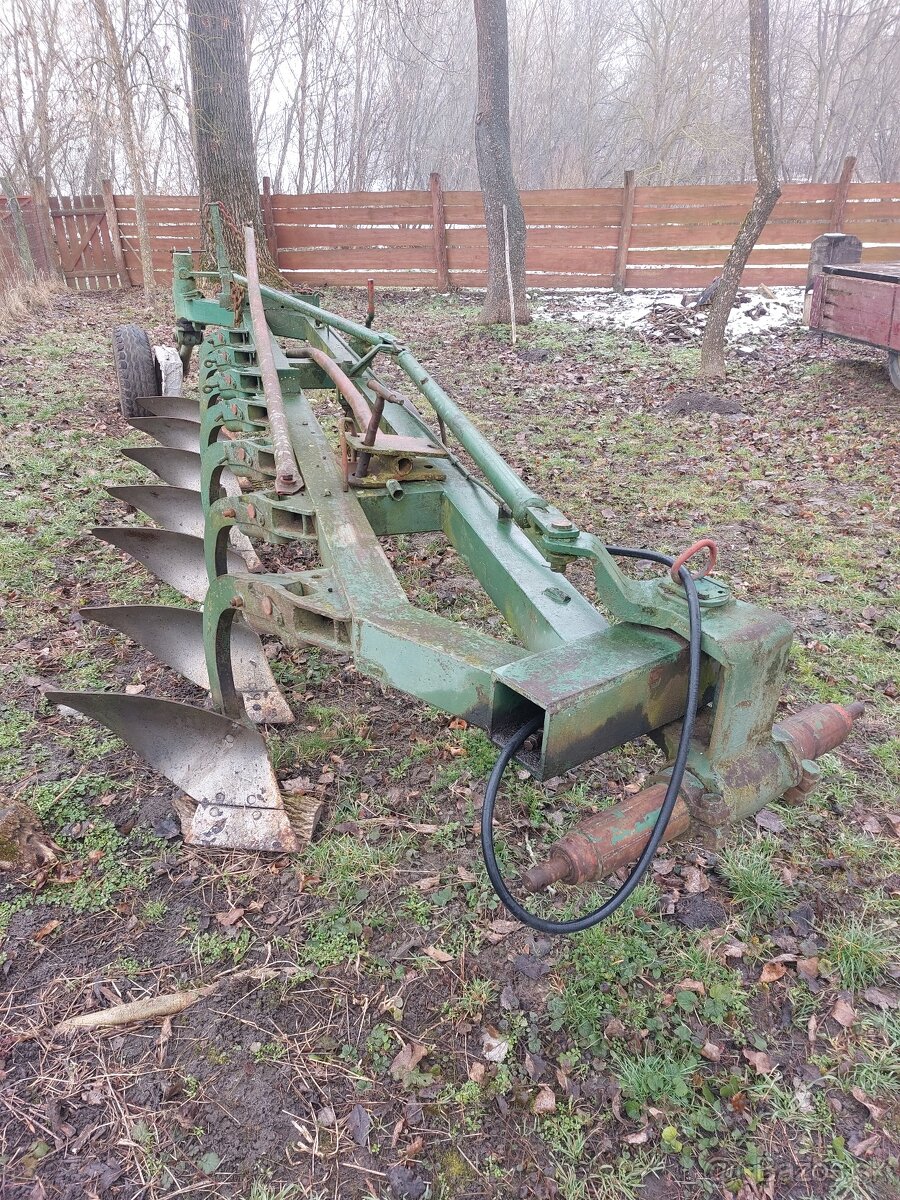 Predám šmyk 4m - 4