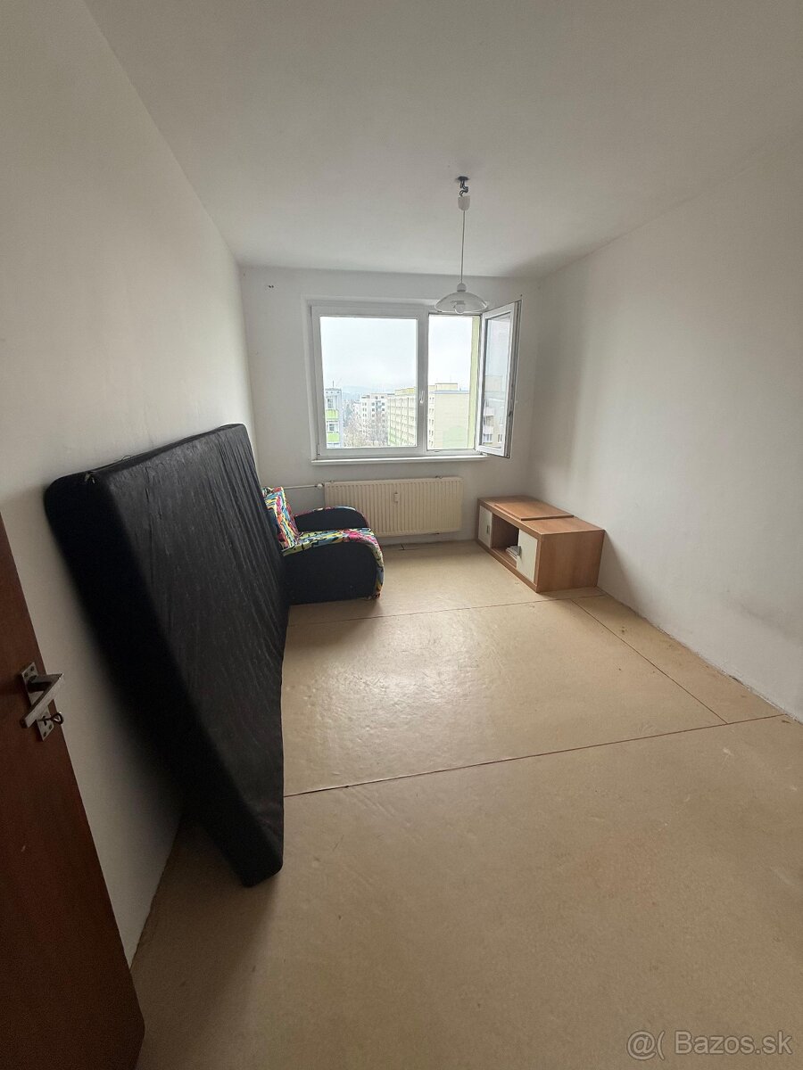 Prenajom 3 izbového bytu - 4