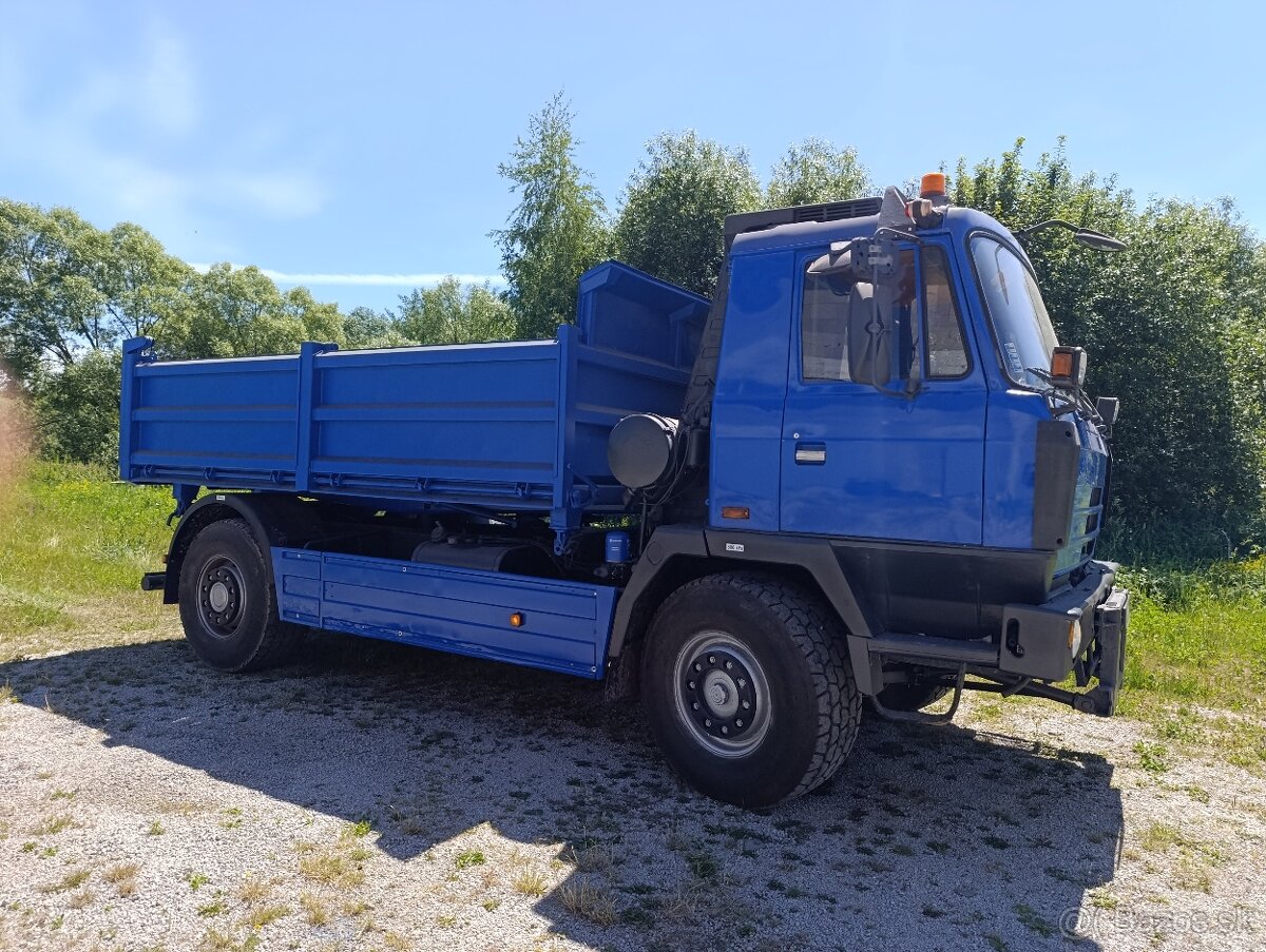 Tatra 815 4x4 S3-sklápač - 4