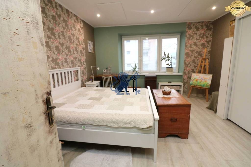 Priestranný 3-izbový byt v blízkosti centra Vrútok - 4