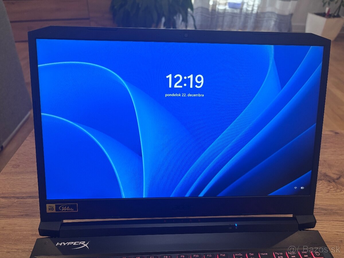 Acer Nitro 5 (AN515-57-51HL) - 4