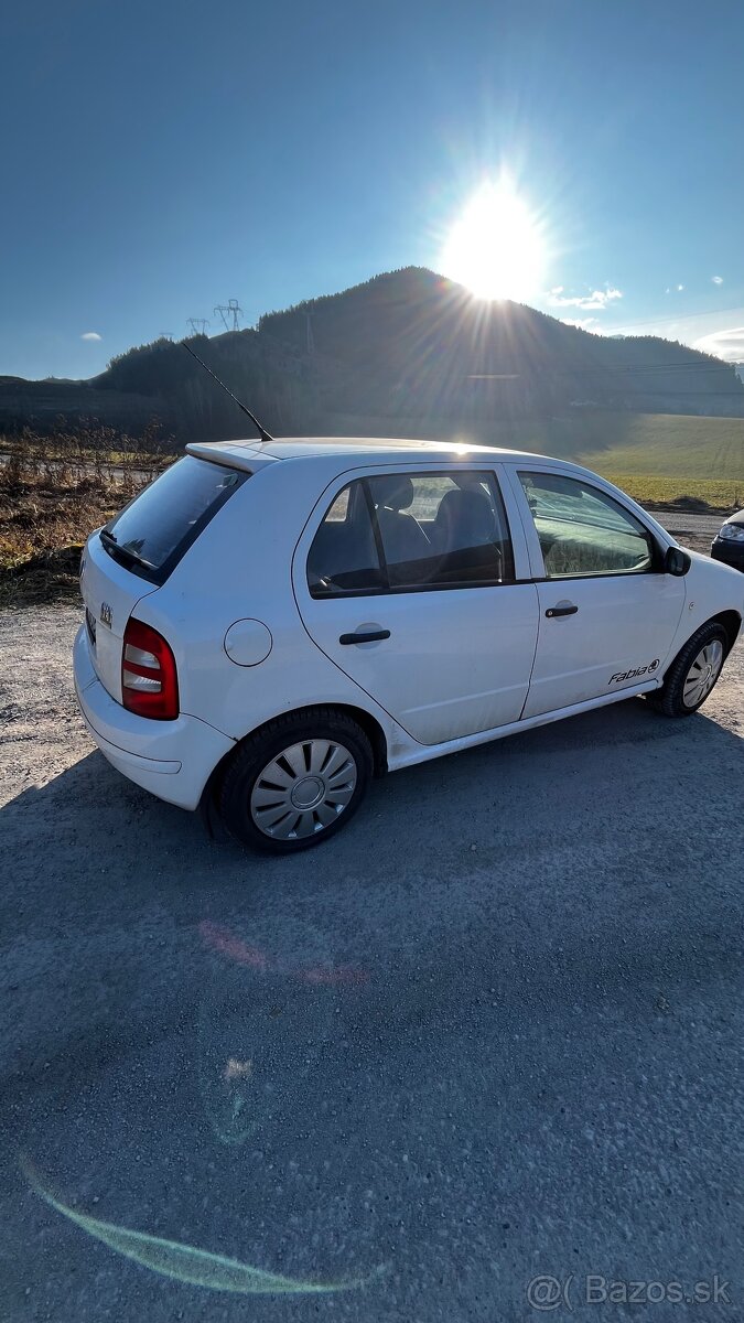 Fabia Junior 1.0 benzín plyn - 4