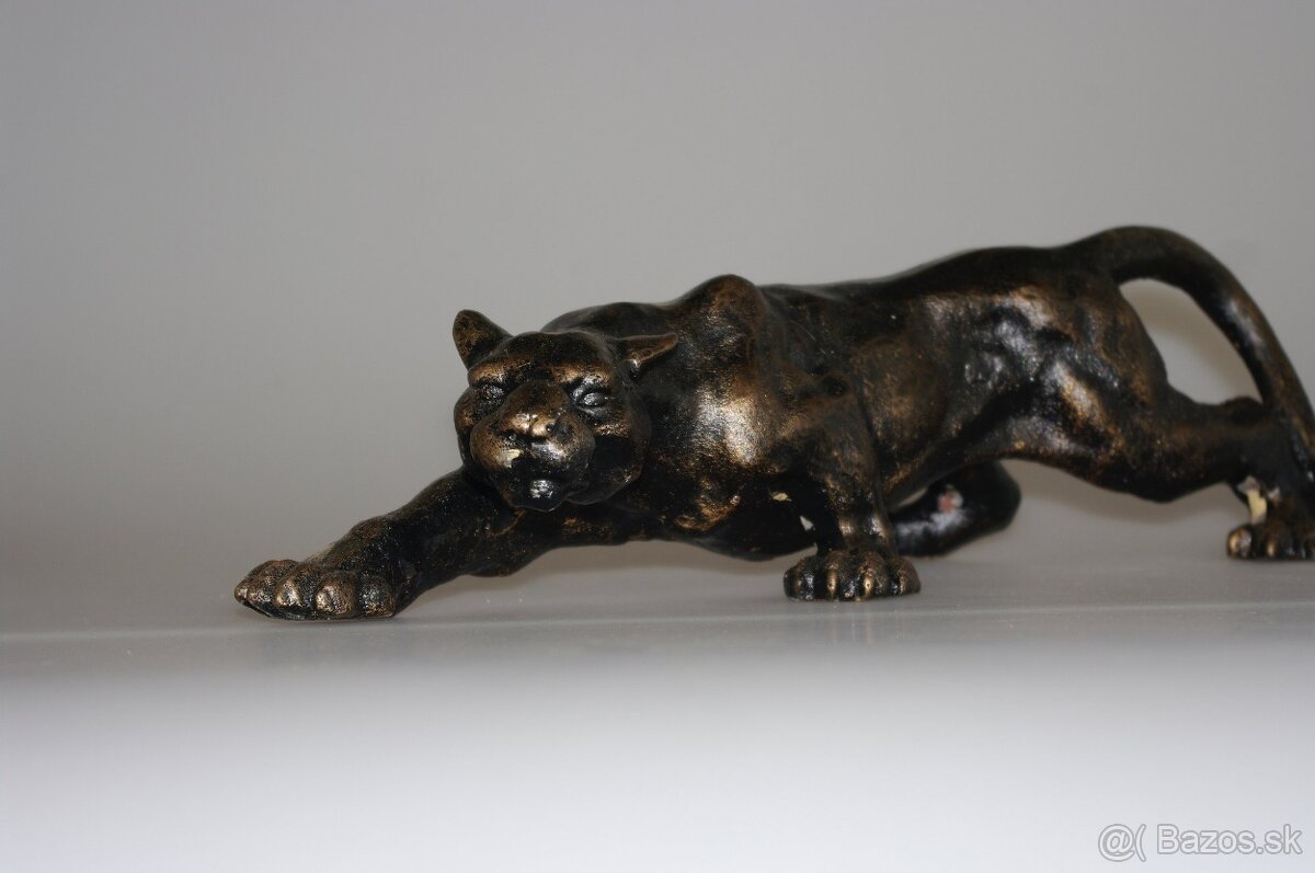Panter v bronzovej farbe patinový, 4,1kg - 4