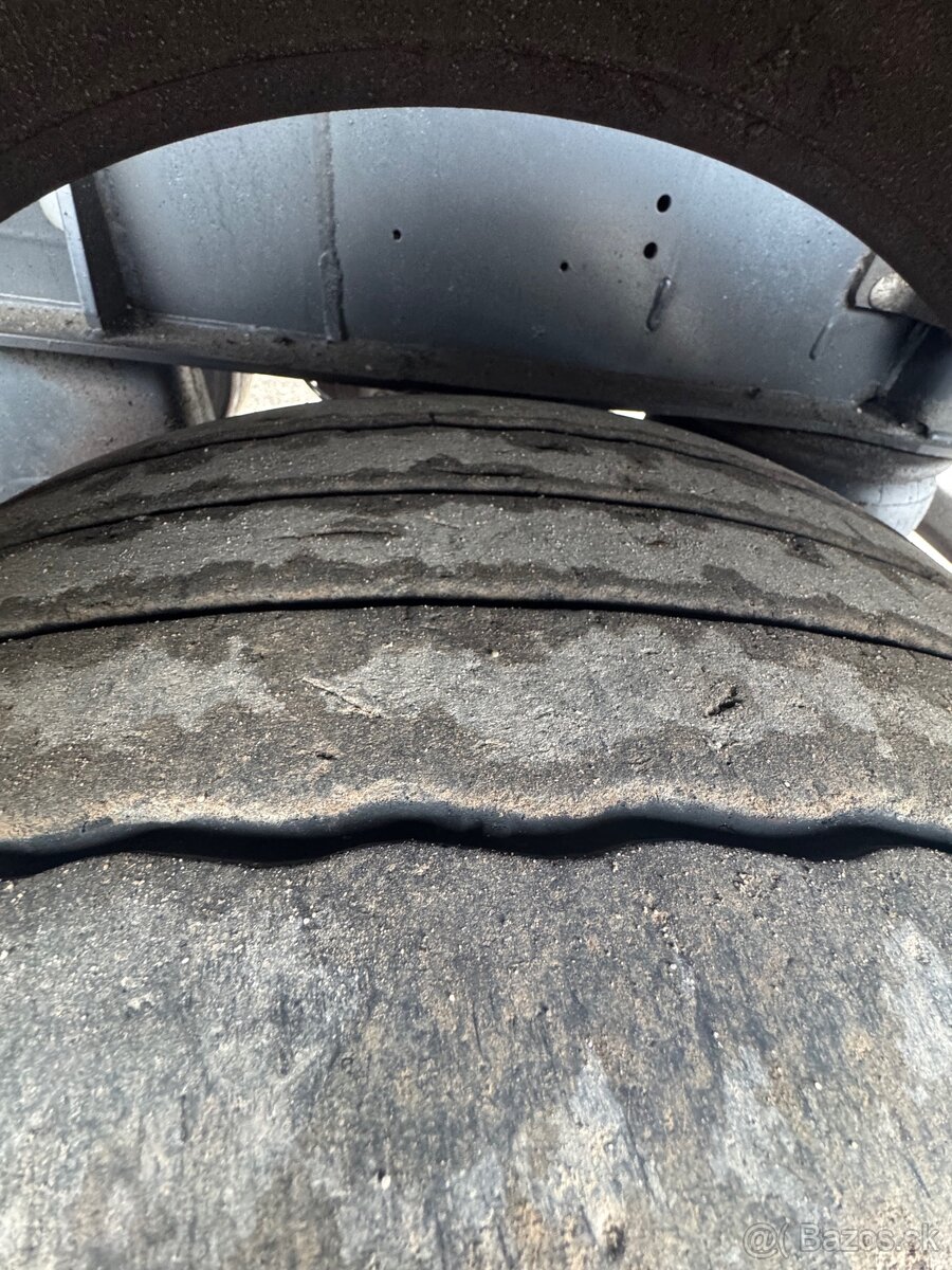 Sklápací náves Schmitz - 4